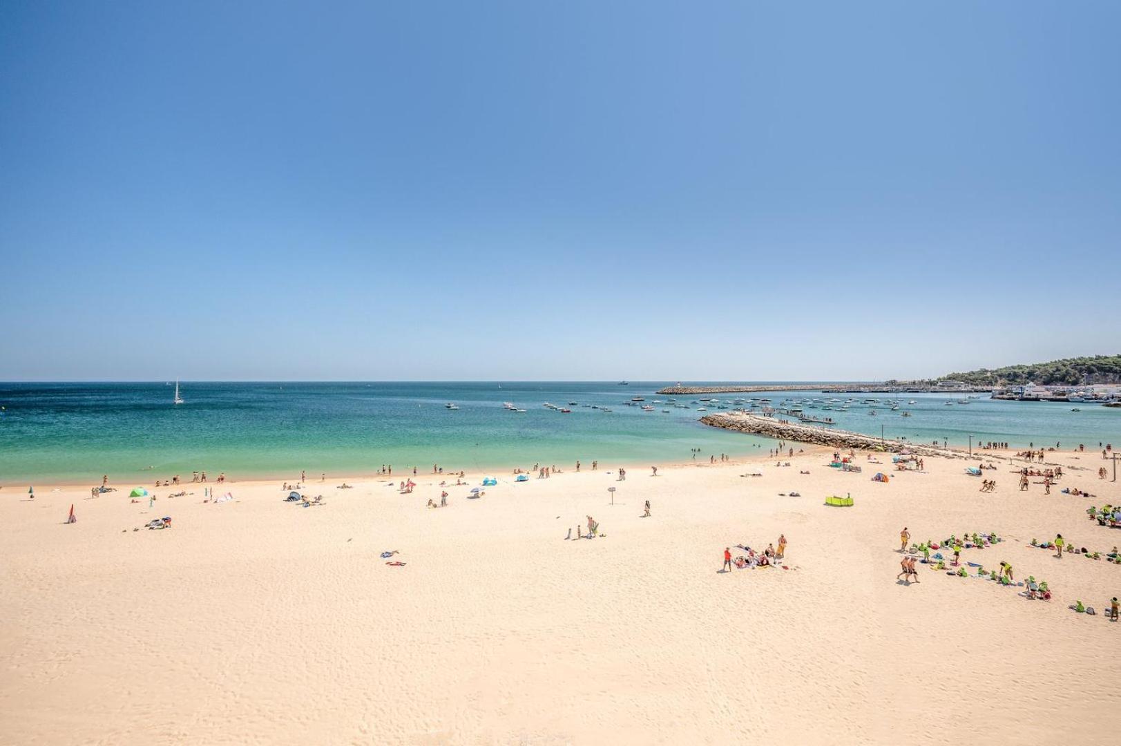 Guestready - Beachfront Naufrago'S Retreat 2 Sesimbra Exterior photo