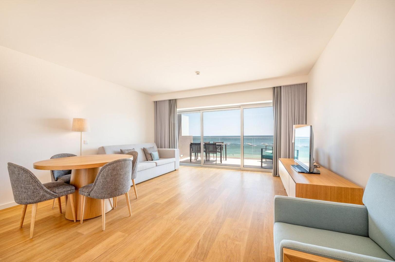 Guestready - Beachfront Naufrago'S Retreat 2 Sesimbra Exterior photo
